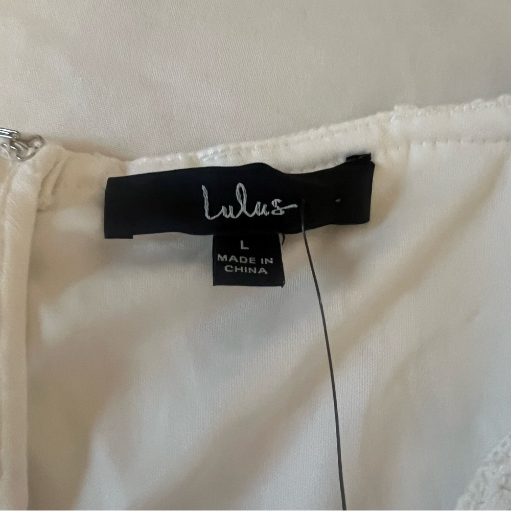 Lulus White Crochet Lace Mini Dress Size L NWT - Picture 4 of 8